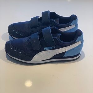 Brand new navy and blue velcro Pumas